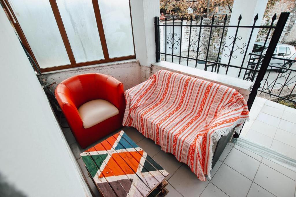 Ferienwohnung Bb Apartament Gjirokastër Exterior foto